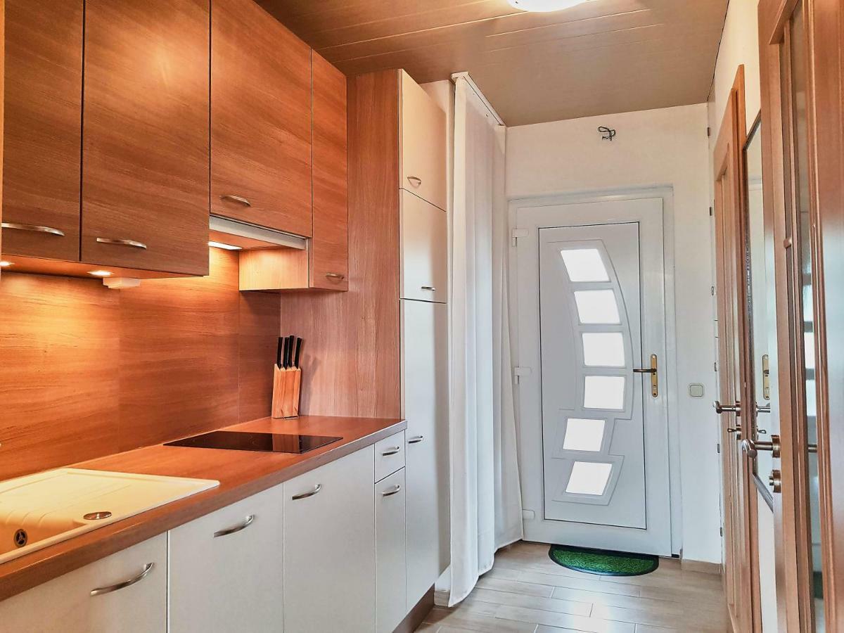 Seeyou Apartment Balatonfuered Exterior photo